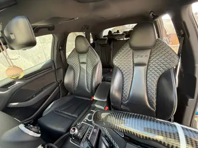 Audi RS3 2.5 TSI Quattro — Berline sportive 367 ch, sans FAP, kilométrage maîtrisé — interni