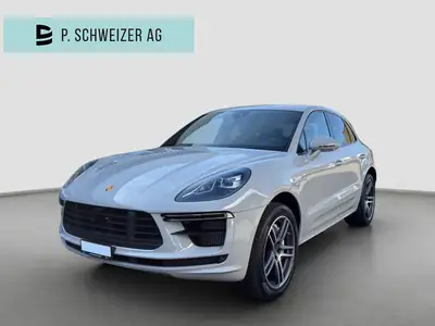 Porsche Macan Turbo PDK — SUV sportif 440 ch, entretien Porsche complet — vue extérieure