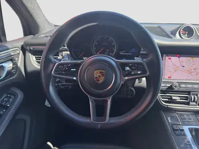 Porsche Macan Turbo PDK — SUV sportif 440 ch, entretien Porsche complet — Miniature 13