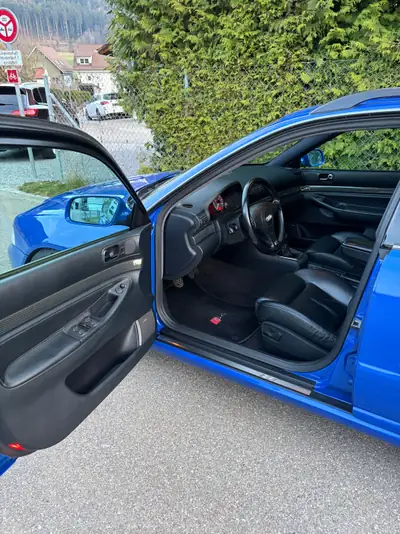 Audi S4 Avant quattro — Break sportif 265 ch, transmission manuelle, historique sans sinistre — Miniature 9