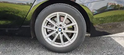 BMW 530i xDrive Touring 48V — Break premium hybride léger, 26 000 km seulement — Miniature 15