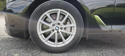 BMW 530i xDrive Touring 48V — Break premium hybride léger, 26 000 km seulement — Miniature 14