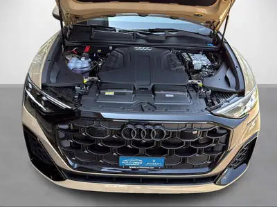 Audi Q8 50 TDI S-Line — SUV premium diesel avec direction intégrale et toit panoramique — Miniatura 9