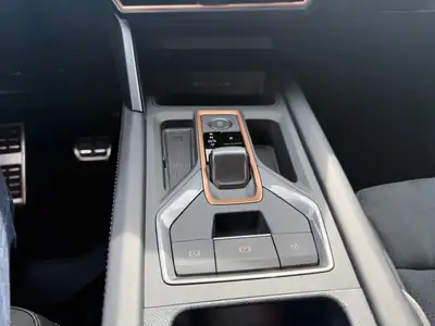 CUPRA Formentor 1.5 e-HYBRID pHEV — SUV sportif rechargeable, 33 800 km, garantie constructeur — Miniatura 24
