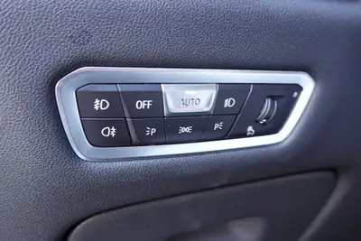 BMW X5 xDrive 40d M Sport — SUV premium diesel, équipé et fiable — Miniature 18