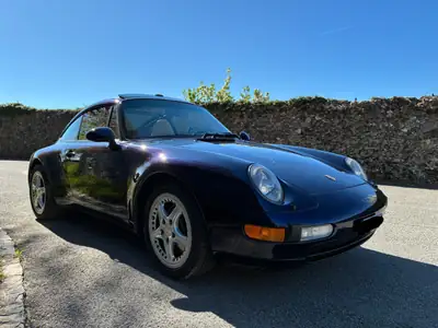 Porsche 911 Targa 993 — Chef-d'œuvre cabriolet des années 90, 286 ch et boîte manuelle — vue extérieure