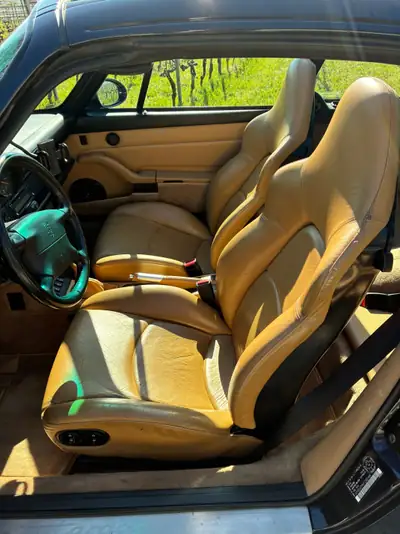Porsche 911 Targa 993 — Chef-d'œuvre cabriolet des années 90, 286 ch et boîte manuelle — Miniature 8