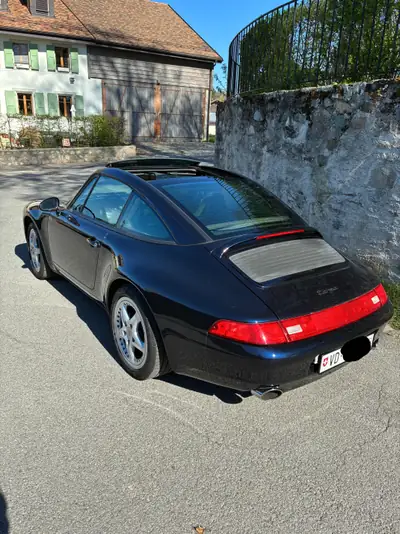 Porsche 911 Targa 993 — Chef-d'œuvre cabriolet des années 90, 286 ch et boîte manuelle — Miniature 18
