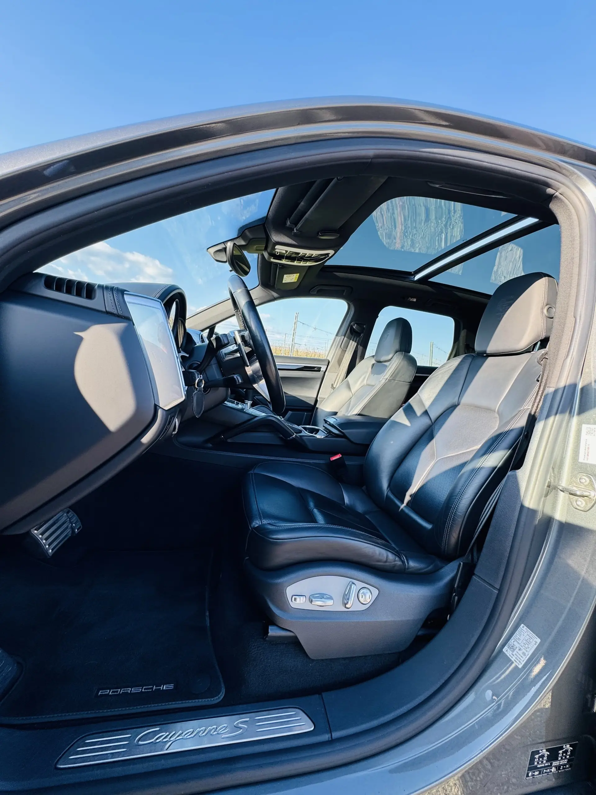 Porsche Cayenne 2015 occasion carouge — 3