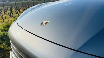Porsche Cayenne S Diesel — 385 CV, Prestige SUV avec Garantie jusqu'à 2027 — Miniatura 9