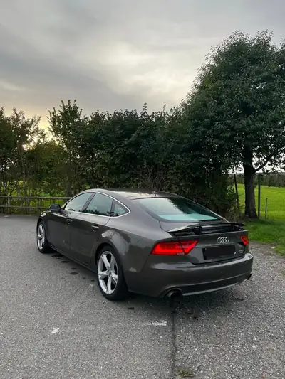 Audi A7 Sportback 3.0 TFSI quattro — Coupé quatre portes premium, 300 ch dynamiques — exterior view
