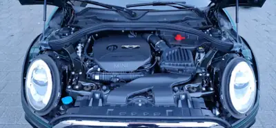 MINI Clubman Cooper S ALL4 — Polyvalence British, transmission automatique intégrale — Thumbnail 7