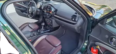 MINI Clubman Cooper S ALL4 — Polyvalence British, transmission automatique intégrale — Thumbnail 9