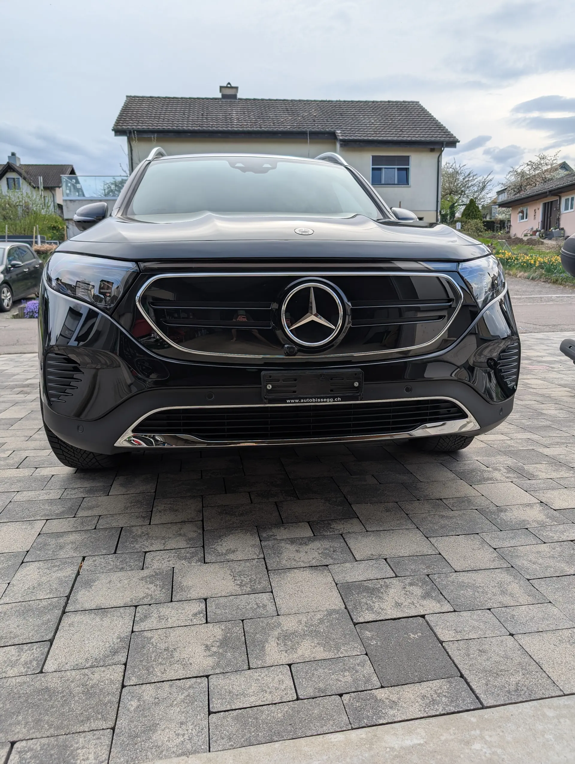 Mercedes-Benz EQB 2023 occasion Neunkirch — 2