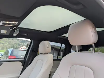 Mercedes-Benz EQB 350 4Matic — SUV électrique 7 places avec garantie constructeur — Thumbnail 13