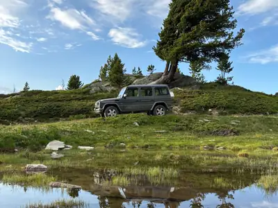 Mercedes-Benz G 400 — Un classique intemporel du 4x4 de prestige — vista esterna