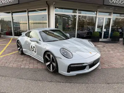 Porsche 911 Sport Classic PDK 2022 — Série limitée, 550 ch, kilométrage pristine — vue extérieure