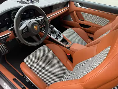Porsche 911 Sport Classic PDK 2022 — Série limitée, 550 ch, kilométrage pristine — Miniature 8