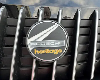 Porsche 911 Sport Classic PDK 2022 — Série limitée, 550 ch, kilométrage pristine — Miniature 17
