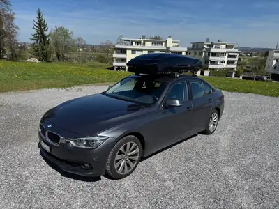 BMW 330i xDrive Steptronic — Berline sportive, traction intégrale, 218'000 km — Außenansicht