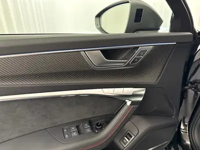 Audi RS6 Avant Performance — 630 ch, RS-Dynamikpaket plus, seulement 8200 km — Thumbnail 10