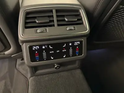 Audi RS6 Avant Performance — 630 ch, RS-Dynamikpaket plus, seulement 8200 km — Thumbnail 16