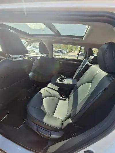 Toyota Highlander 2.5 HSD Premium — SUV 7 places hybride, 20'000 km seulement — Miniatur 11