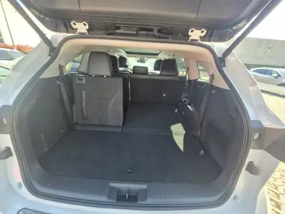 Toyota Highlander 2.5 HSD Premium — SUV 7 places hybride, 20'000 km seulement — Miniatur 13