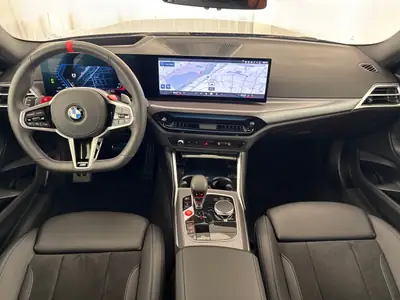 BMW M2 Steptronic 2025 — Coupé sportif haute performance, 5100 km seulement — Thumbnail 7