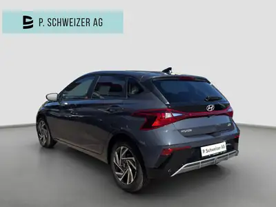 Hyundai i20 1.0 T-GDi Amplia DCT — Citadine dynamique, quasi neuve avec transmission auto — vista posteriore