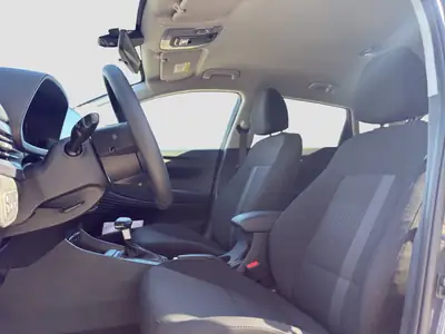 Hyundai i20 1.0 T-GDi Amplia DCT — Citadine dynamique, quasi neuve avec transmission auto — Miniatura 9