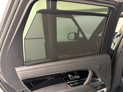 Land Rover Range Rover P460e PHEV — Hybride rechargeable luxe, quasi neuf avec garantie 5 ans — Thumbnail 10