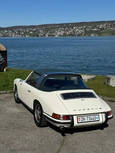 Porsche 911 Targa Soft Window 1967 — Icône décapotable, 130 ch authentiques — Innenraum