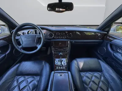 Bentley Arnage T 2003 — Chef-d'œuvre britannique, état exceptionnel, kilométrage maîtrisé — Thumbnail 13