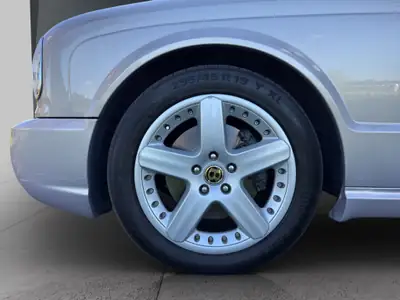 Bentley Arnage T 2003 — Chef-d'œuvre britannique, état exceptionnel, kilométrage maîtrisé — Thumbnail 19