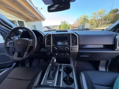 Ford F-150 Raptor 3.5 Super Crew — Pickup haute performance, 450 ch, faible kilométrage — Miniature 8