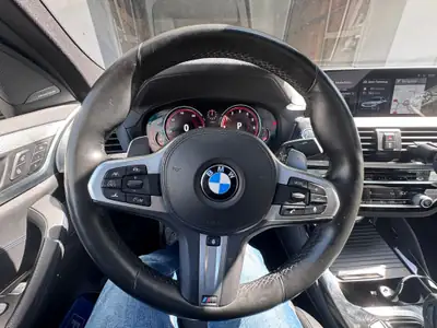 BMW X4 xDrive 30i M Sport — SUV coupé premium, équipements haut de gamme, très bon état — Thumbnail 11
