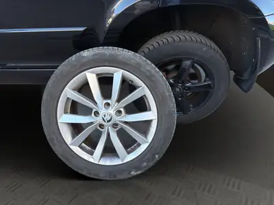 Skoda Yeti 2.0 TDI Ambition 4x4 — SUV compact robuste, 4 roues motrices, sans accidents — Miniature 20