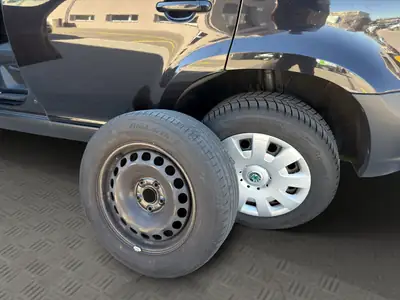 Skoda Yeti 2.0 TDI Ambition 4x4 — SUV compact robuste, 4x4 intégral et sans sinistre — Thumbnail 20