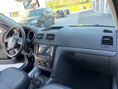 Skoda Yeti 2.0 TDI Ambition 4x4 — SUV compact robuste, 4x4 intégral et sans sinistre — Thumbnail 23