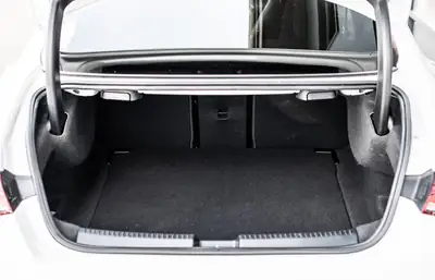 Mercedes-Benz CLA 250 AMG Line 4Matic — Élégance berline et traction intégrale — detail