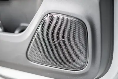 Mercedes-Benz CLA 250 AMG Line 4Matic — Élégance berline et traction intégrale — Thumbnail 10