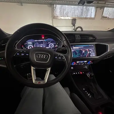 Audi Q3 Sportback 40 TDI S line — SUV Coupé diesel, 148'000 km, sans sinistre — Miniatura 7