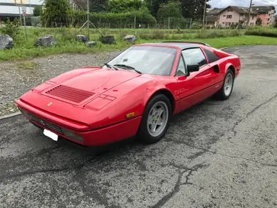 Ferrari 328 GTS 1987 — Chef-d'œuvre cabriolet, 270 ch authentiques — Heckansicht