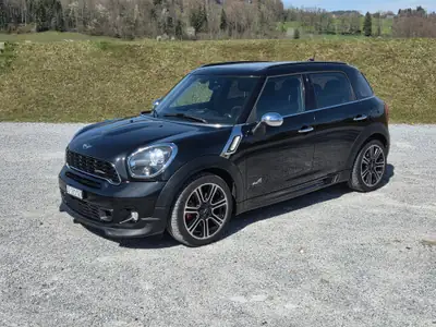 MINI Countryman John Cooper Works ALL4 Snowhill — SUV compact sportif 218 ch, traction intégrale — vue extérieure