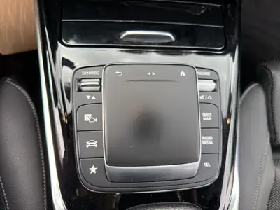 Mercedes-AMG A 35 4Matic Speedshift — Sportivité haute performance, 58 600 km seulement — Thumbnail 23