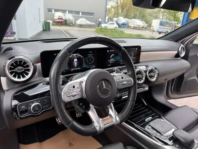 Mercedes-AMG A 35 4Matic Speedshift — Sportivité haute performance, 58 600 km seulement — Thumbnail 30