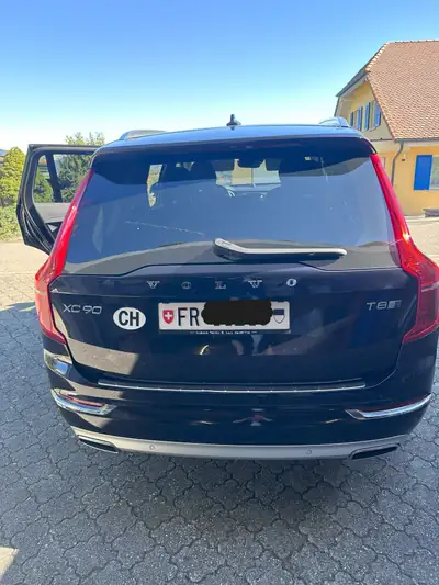 Volvo XC90 T8 eAWD Inscription — Hybride rechargeable 7 places, 84000 km — dettaglio