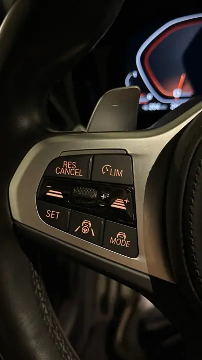 BMW M440i xDrive Coupé — 374 ch, hybride 48V, frais de service offerts — Miniature 16