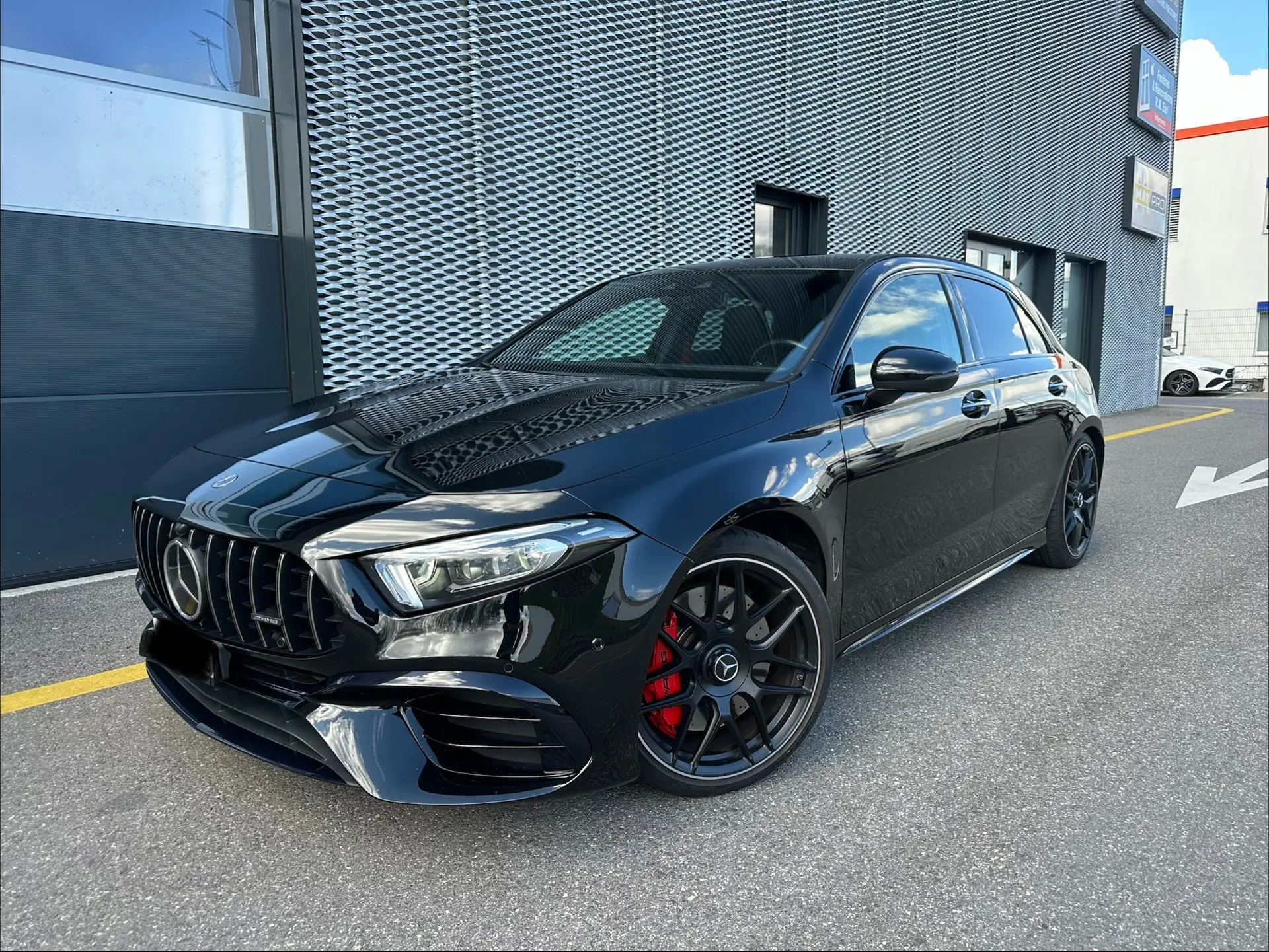 Mercedes-AMG A 45 S 4Matic+ — Compacte sportive 422 ch, garantie constructeur